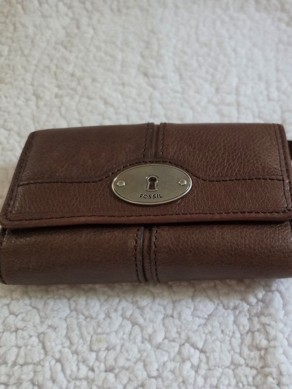 Fossil Tri-fold Wallet with Coin Pocket & Credit Card Holder - Picture 2 of 7